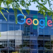 Выручка Google выросла на 10 процентов в годовом исчислении благодаря…