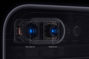 iPhone 7 Plus Dual Camera