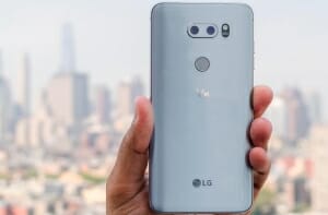 LG V30