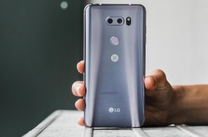 LG V35 ThinQ