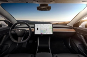 Tesla Model 3 AWD