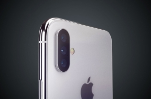 iPhone X с тройной камерой