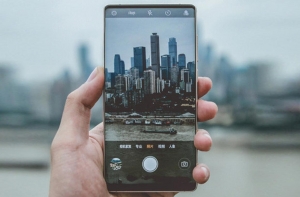 Nubia Z18