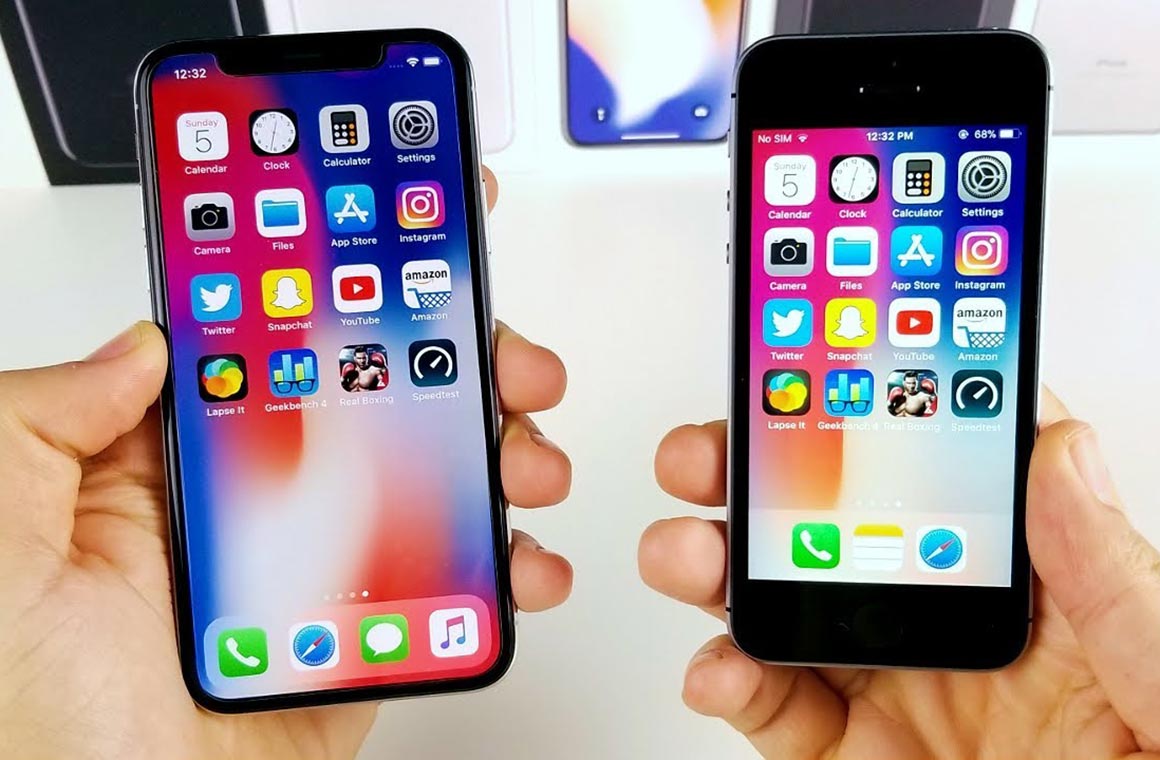 Apple iPhone X and SE