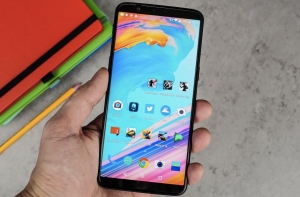 OnePlus 5 Project Treble