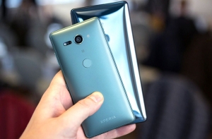 Xperia XZ2