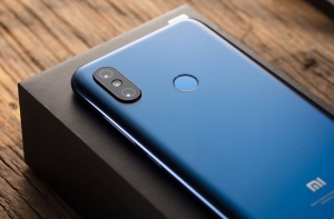 Xiaomi Mi 8
