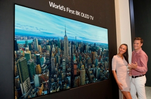 LG 8k OLED TV