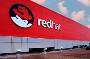 Red Hat лого