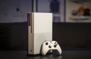 консоль Xbox One S