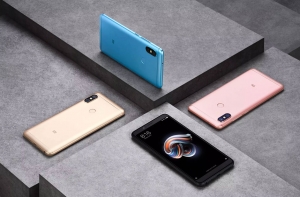 Xiaomi Redmi Note 5 постер