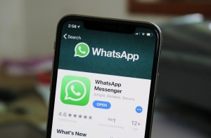 WhatsApp на iPhone X