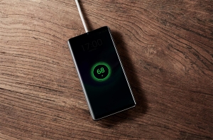 Смартфон без отверстий Meizu Zero