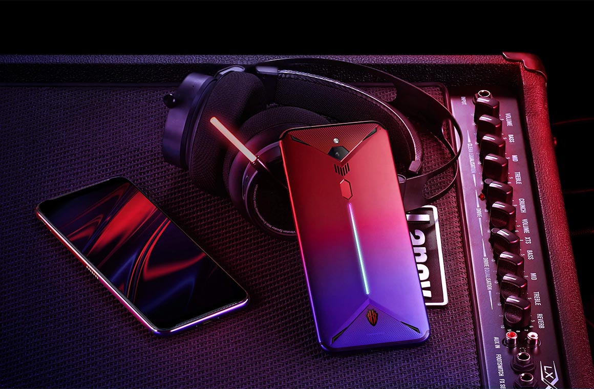 Игровой смартфон с охлаждением Red Magic. Бюджетный игровой телефон 2022. Red Magic 9 Pro Plus охлаждение. Обои Red Magic 8 Pro.