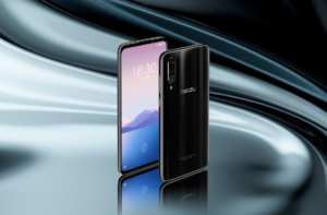 Meizu 16 XS с двух сторон