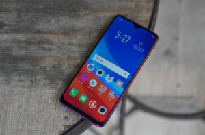 Лицевая панель Oppo F9