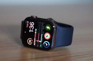 Четвертое поколение Apple Watch