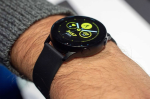 Первое поколение Galaxy Watch