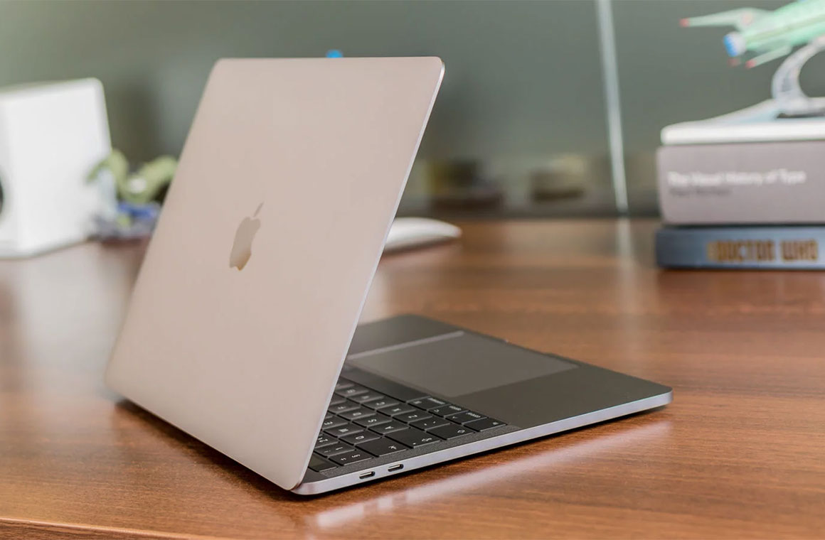 Задняя крышка MacBook Pro 2018