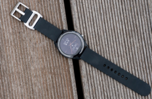 Asus Vivowatch SP экран