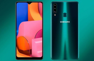 Samsung Galaxy A20s с двух сторон