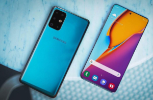 Samsung Galaxy S11 с двух сторон