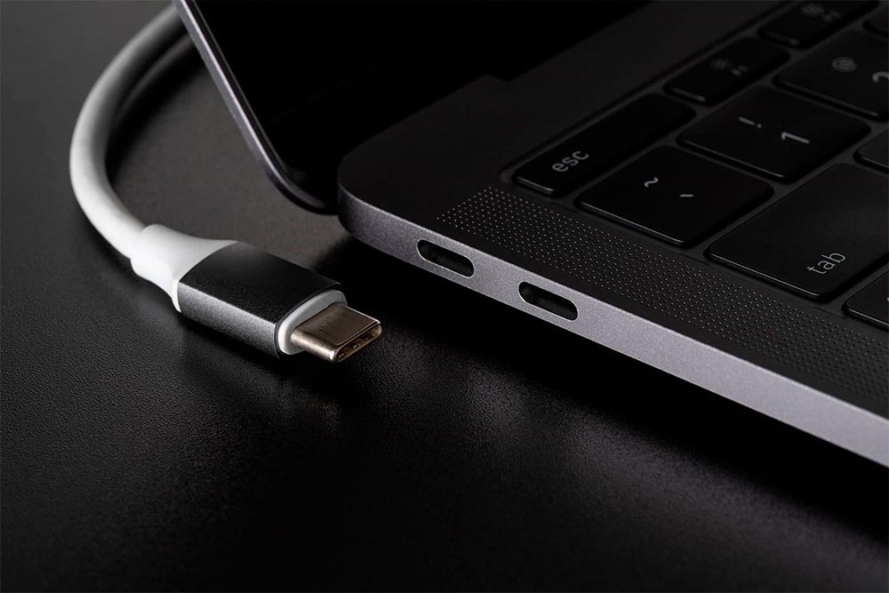 Слухи о USB4 в Apple Mac