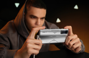 Poco F4 GT